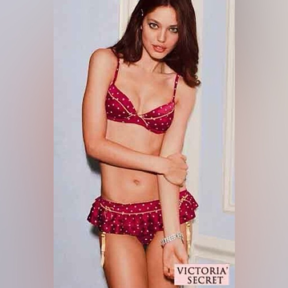 Elusive Red & White Polka Dot Lingerie Set Victoria's Secret Sexy Little Things - Picture 5 of 15